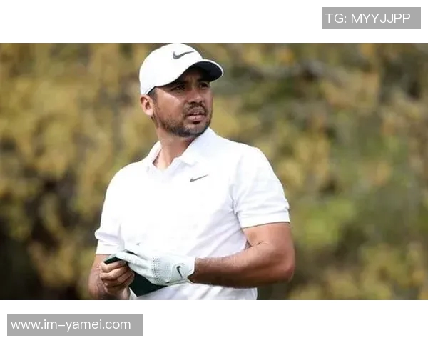 莱切俱乐部宣布卡马达进行右肩手术力争本赛季末期重返赛场